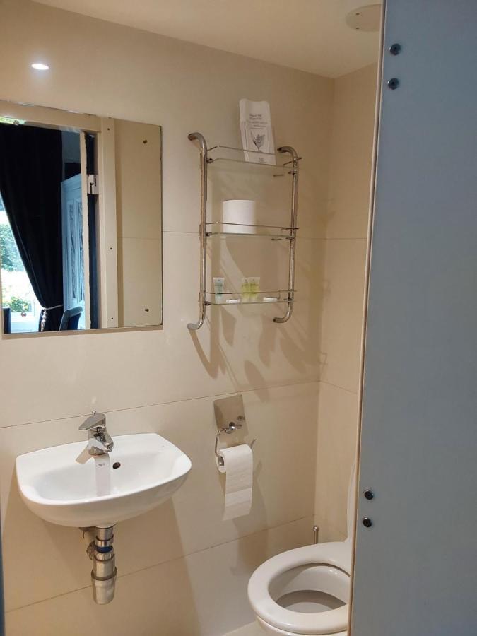 East Claremont Guest House Эдинбург Экстерьер фото
