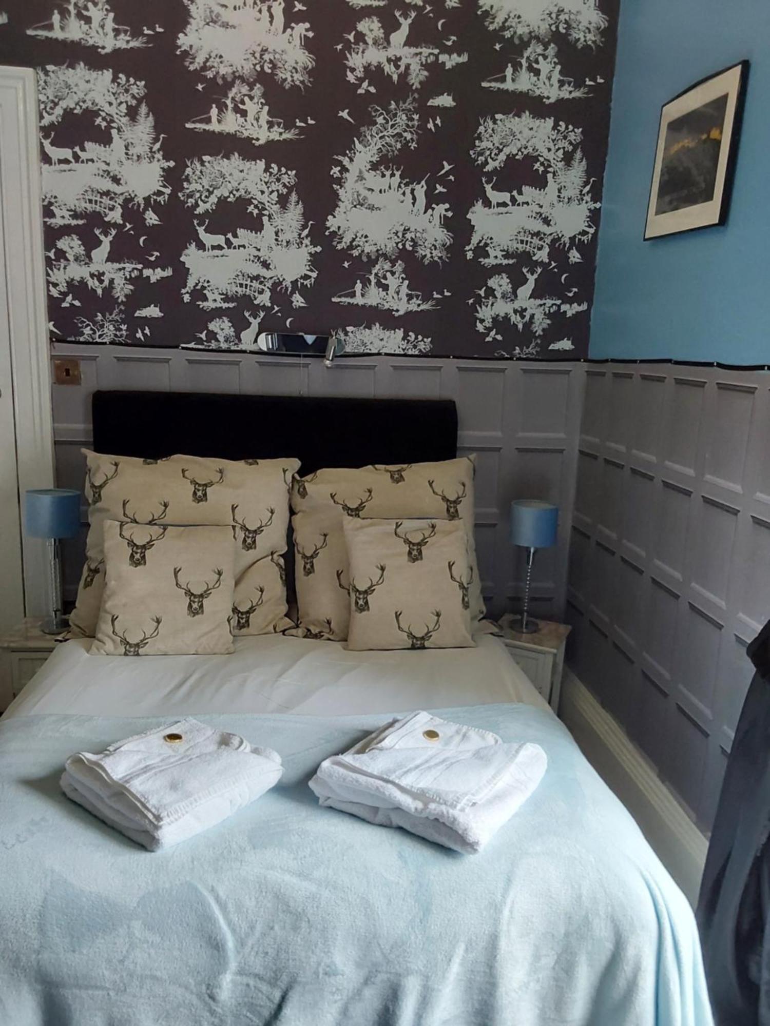 East Claremont Guest House Эдинбург Экстерьер фото
